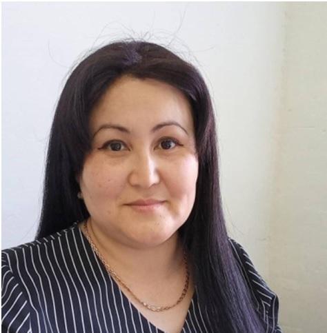 Тәрбие ісі  жөнінен орынбасары Баймоллаева Үміт Саркытбековна